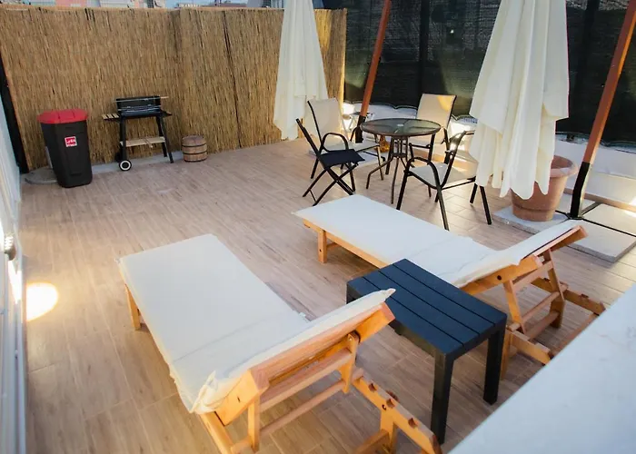 Апартаменты Blloku 4Br Duplex W Bbq Terrace - Central Tirana