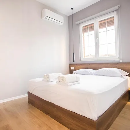4 Br Apartment&bbq Veranda