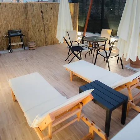 شقة 4br Penthouse & Bbq Terrace At Blloku