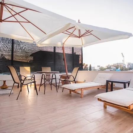 4br Penthouse & Bbq Terrace At Blloku Apartment