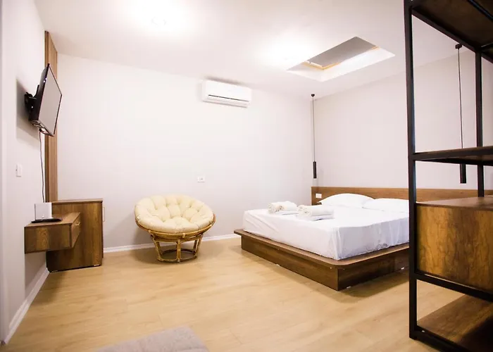 Blloku 4br Duplex W Bbq Terrace - Appartement Tirana