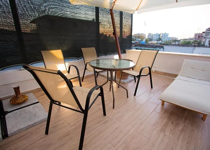 Blloku 4Br Duplex W Bbq Terrace - Central Tirana דירה